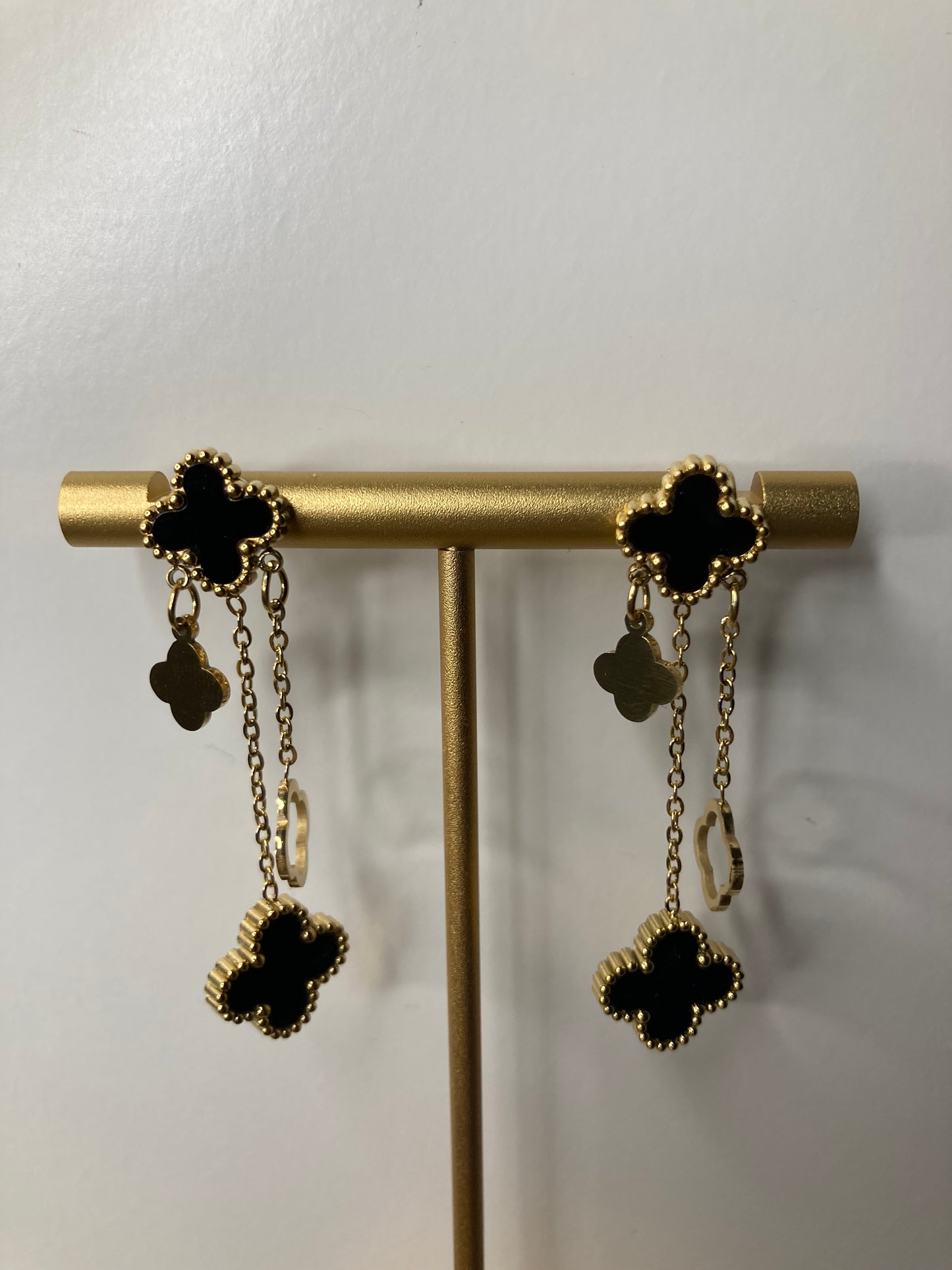 Lubna Earrings